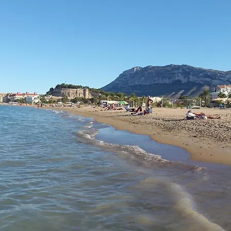 La Riviera Bajo-serviden